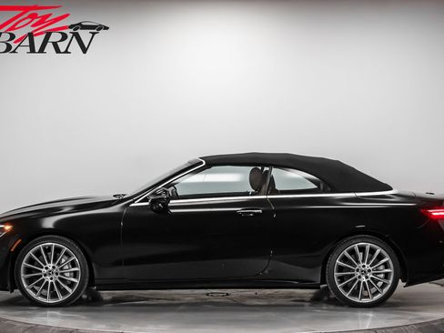 Used 2023 Mercedes-Benz E 450 4MATIC Cabriolet image 10
