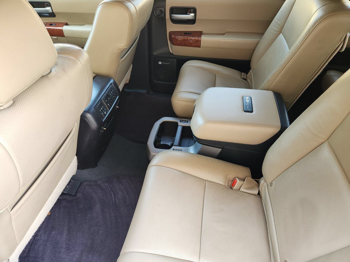 Used 2020 Toyota Sequoia Platinum RWD image 50