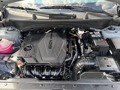 Used 2025 Kia Sportage LX image 31