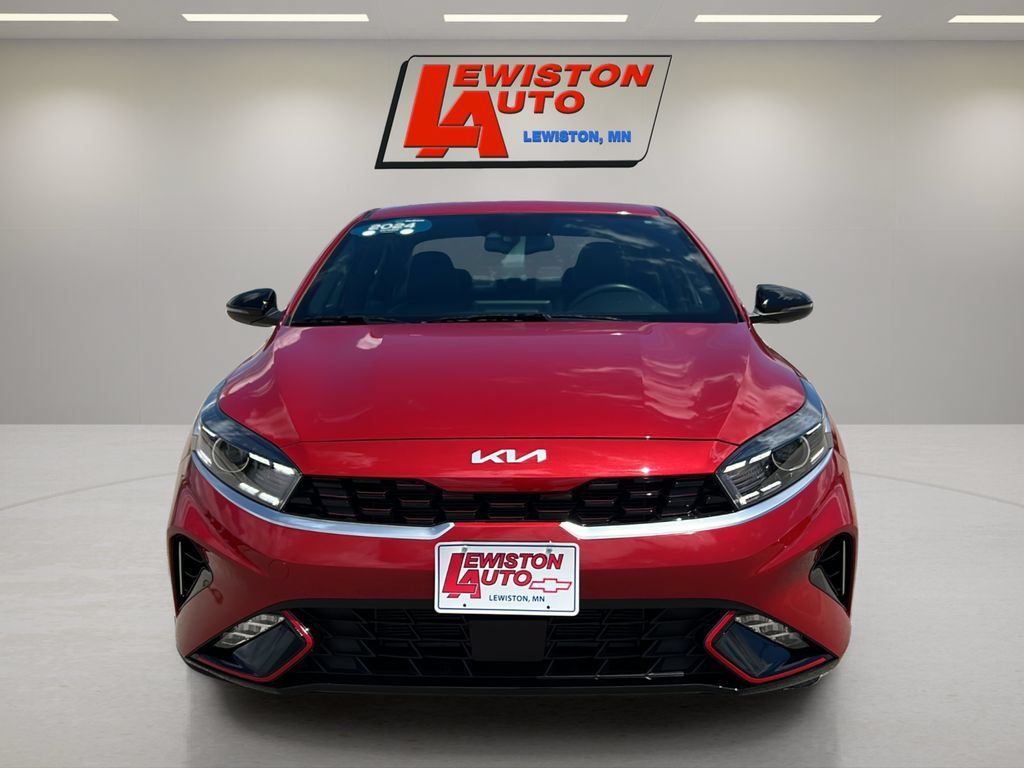 Used 2024 Kia Forte GT-Line w/ GT-Line Premium Package FWD image 9