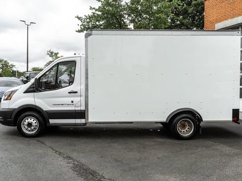 Used 2022 Ford Transit 350 DRW RWD image 26