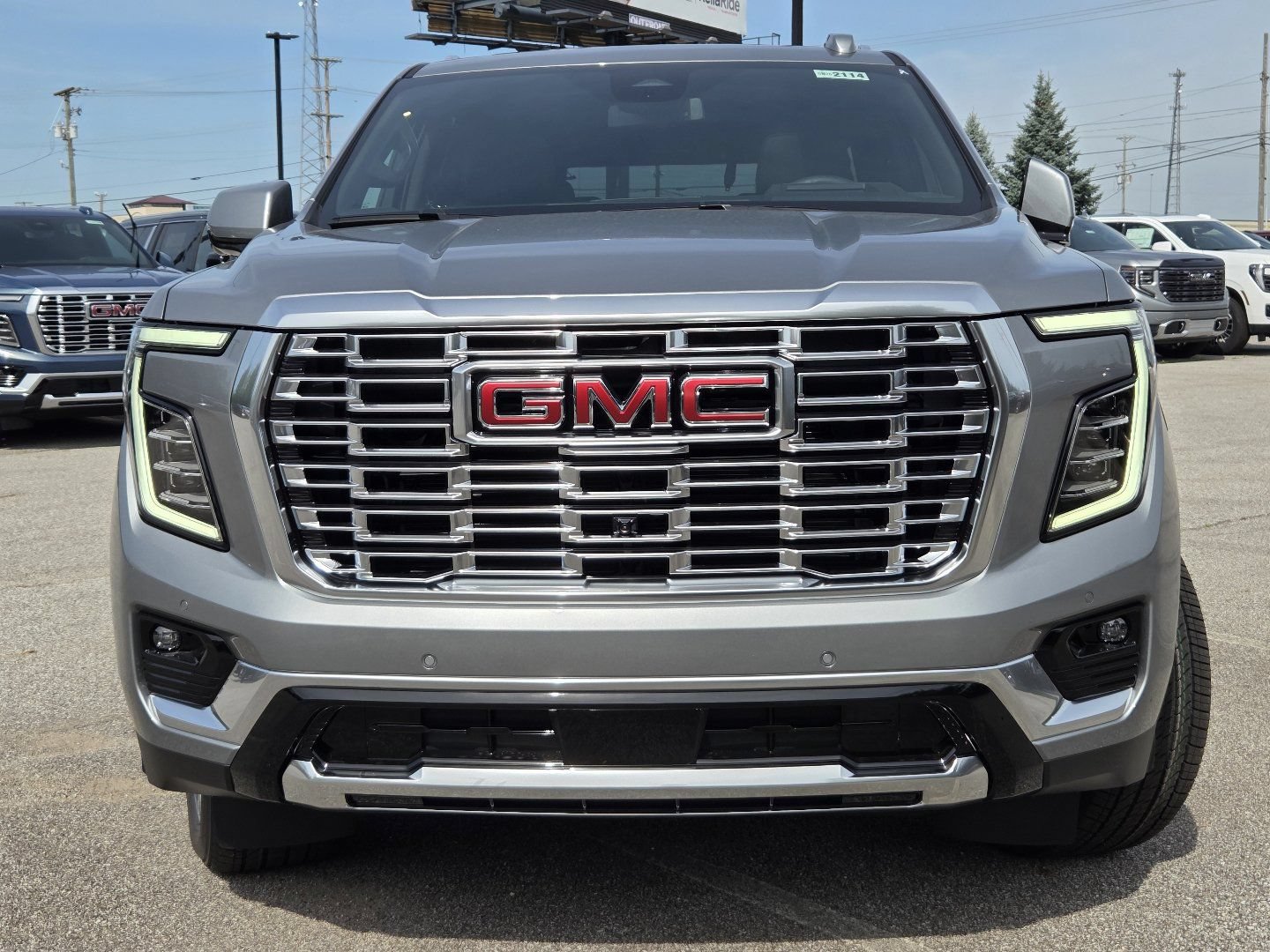 New 2026 GMC Yukon Denali w/ Sun & Power Step Package AWD/4WD image 15