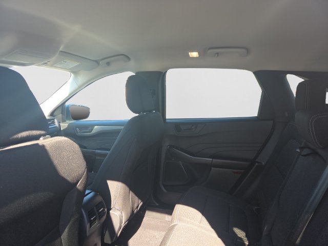 Used 2025 Ford Escape Active w/ Tech Pack #1 FWD image 33