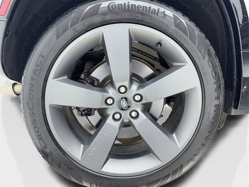 Used 2023 Land Rover Defender 110 V8 image 52