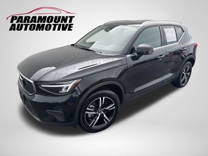 Used 2025 Volvo XC40 B5 Core