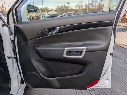 Used 2014 Chevrolet Captiva Sport LTZ image 13