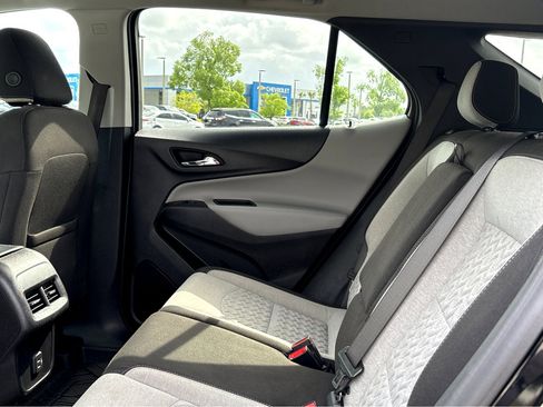Used 2024 Chevrolet Equinox LS w/ LS Convenience Package image 17