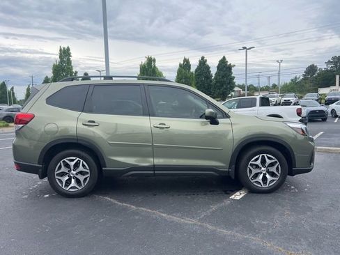 Used 2021 Subaru Forester Premium w/ Popular Package #1 AWD/4WD image 5