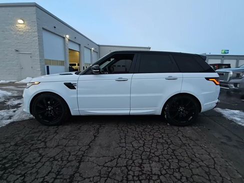 Used 2022 Land Rover Range Rover Sport HST image 32