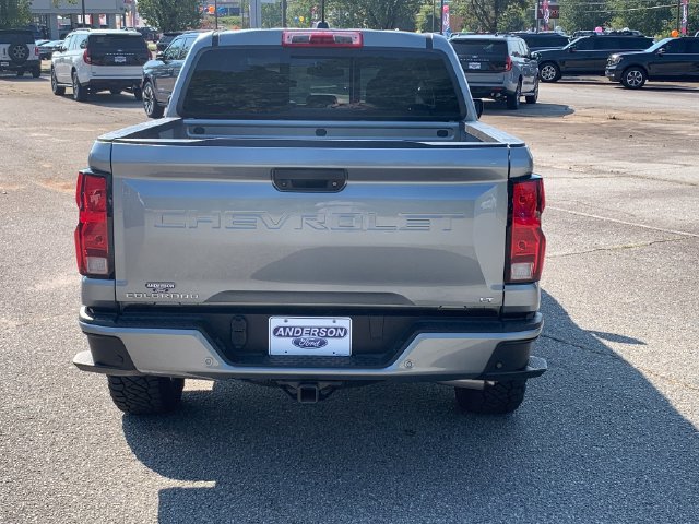 Used 2024 Chevrolet Colorado LT w/ LT Convenience Package RWD image 6
