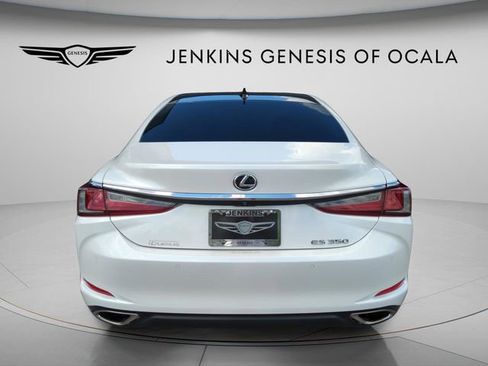 Used 2024 Lexus ES 350 Luxury w/ Technology Package FWD image 4