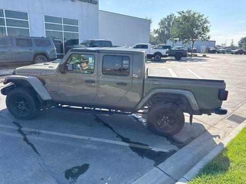 Used 2020 Jeep Gladiator Mojave w/ Cold Weather Group AWD/4WD image 4