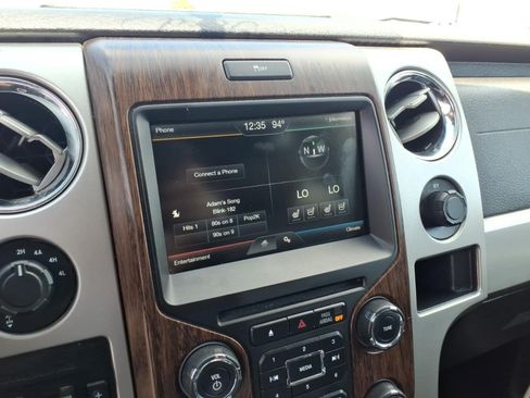 Used 2014 Ford F150 Lariat w/ Lariat Chrome Package AWD/4WD image 20