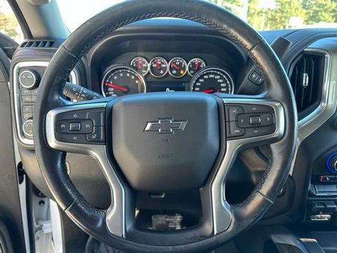 Used 2020 Chevrolet Silverado 1500 RST image 16