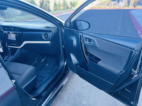Used 2017 Toyota Corolla iM w/ Carpet Mat Package FWD image 19