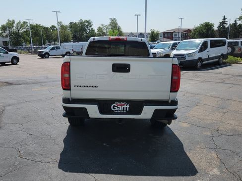 Used 2022 Chevrolet Colorado Z71 AWD/4WD image 7