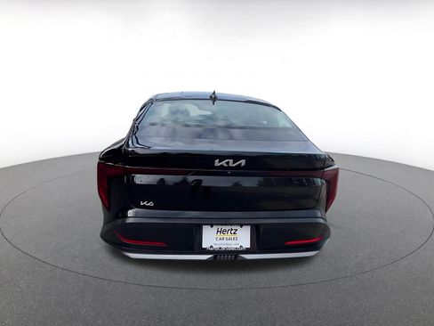 Used 2025 Kia K4 LXS image 12