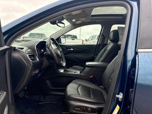 Used 2020 Chevrolet Equinox Premier AWD/4WD image 11