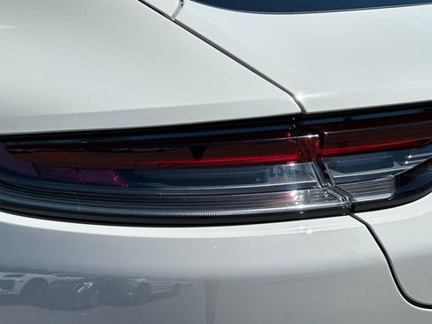 Certified 2022 Porsche Panamera 4S AWD/4WD image 37