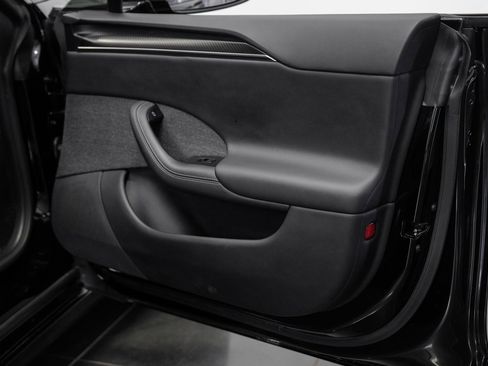 Used 2022 Tesla Model S Plaid image 46