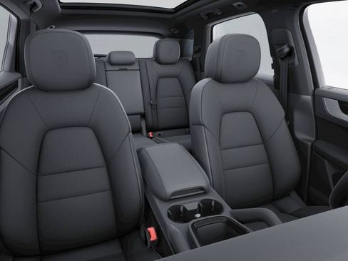 New 2026 Porsche Cayenne AWD/4WD image 10