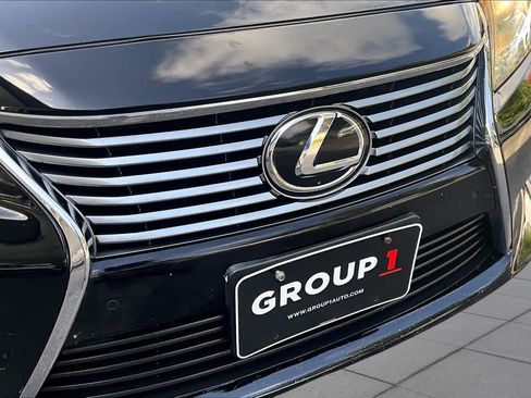 Used 2015 Lexus ES 350 w/ Premium Package FWD image 32
