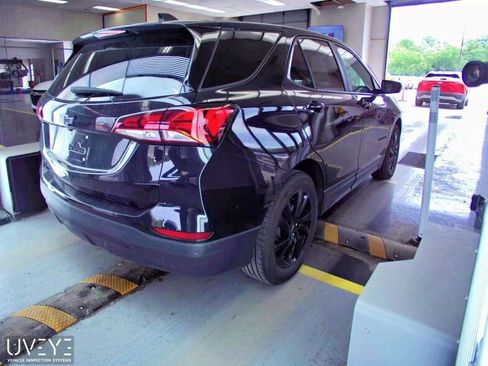 Used 2024 Chevrolet Equinox LS w/ LS Convenience Package FWD image 3