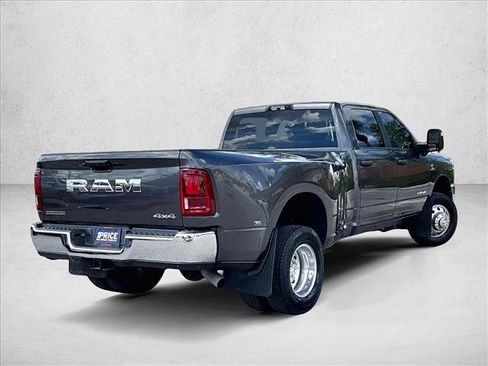 Used 2026 RAM 3500 Big Horn AWD/4WD image 2