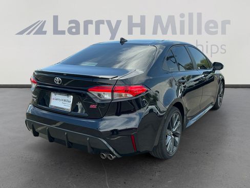 Used 2024 Toyota Corolla SE FWD image 5