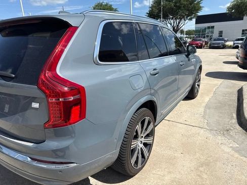 Used 2023 Volvo XC90 T8 Plus w/ Protection Package Premier AWD/4WD image 6