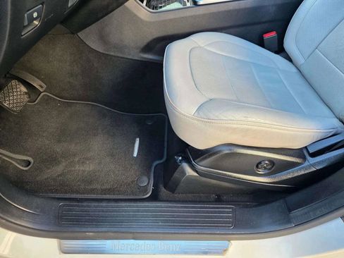 Used 2014 Mercedes-Benz GL 350 BlueTEC 4MATIC image 34