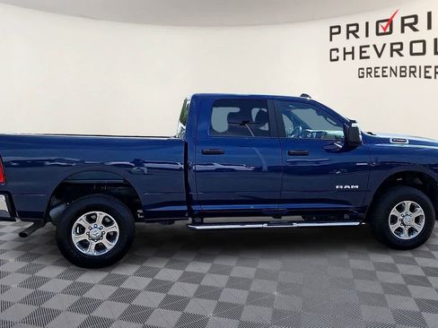 Used 2024 RAM 2500 Big Horn AWD/4WD image 9
