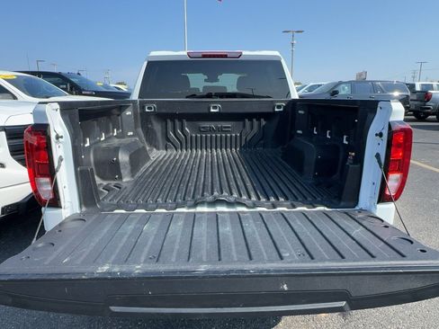 Certified 2025 GMC Sierra 1500 Elevation AWD/4WD image 5