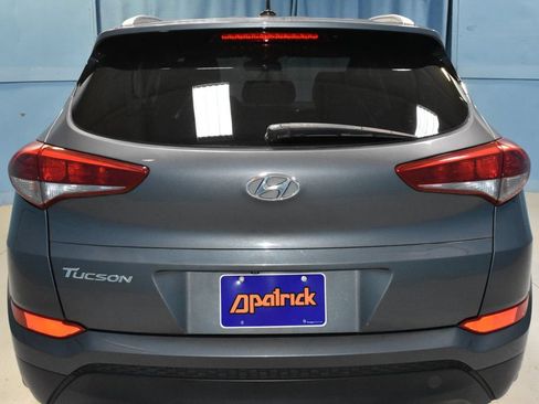 Used 2017 Hyundai Tucson SE w/ SE Popular Package 02 FWD image 24