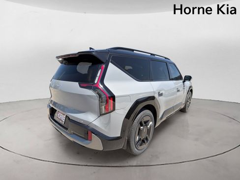 New 2026 Kia EV9 GT-Line AWD/4WD image 4