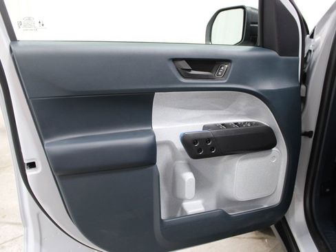 New 2026 Ford Maverick XLT FWD image 17