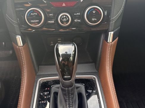 Used 2022 Subaru Forester Touring w/ Popular Package #2 image 12