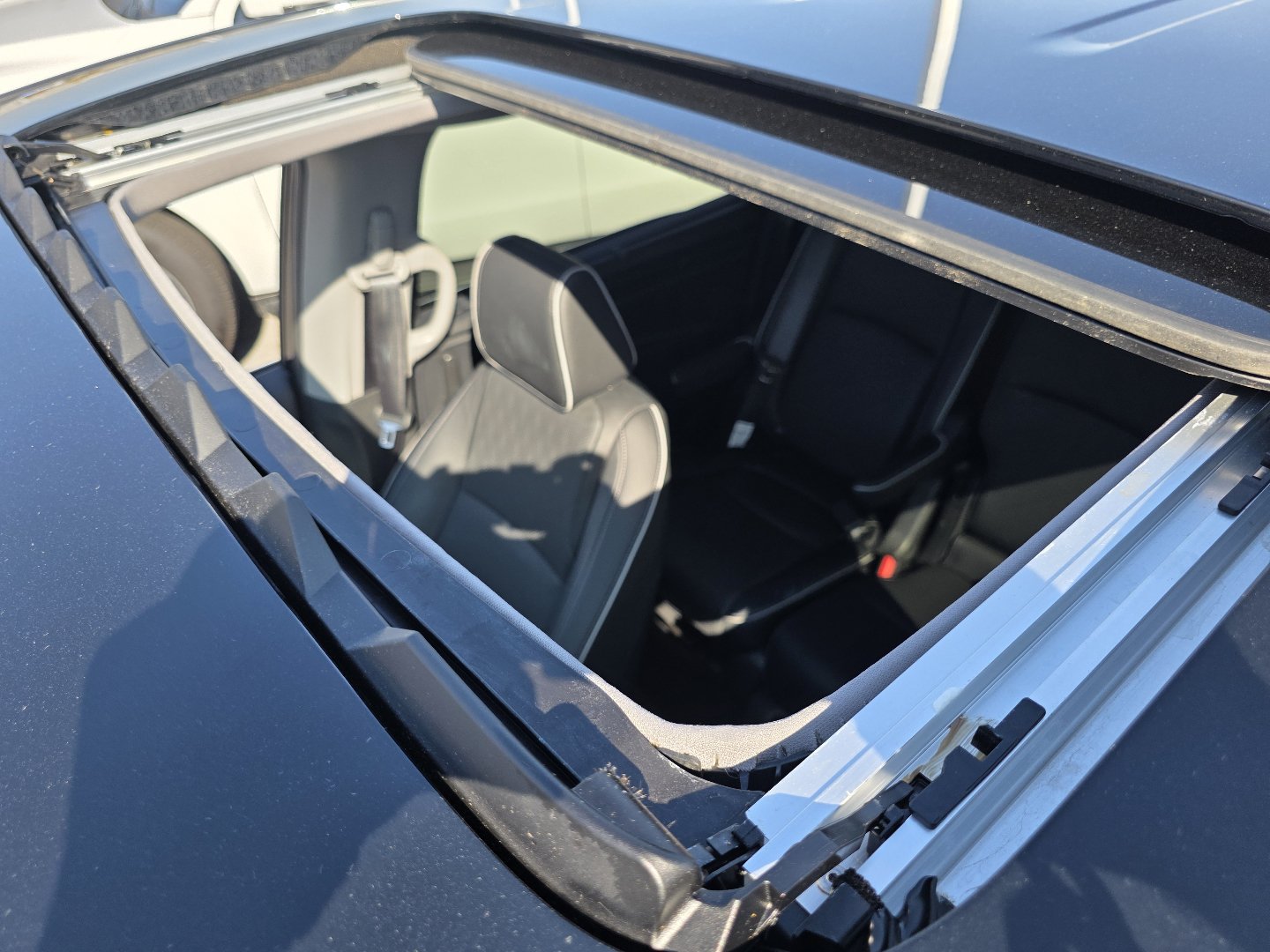 Used 2024 Honda Odyssey Elite image 13