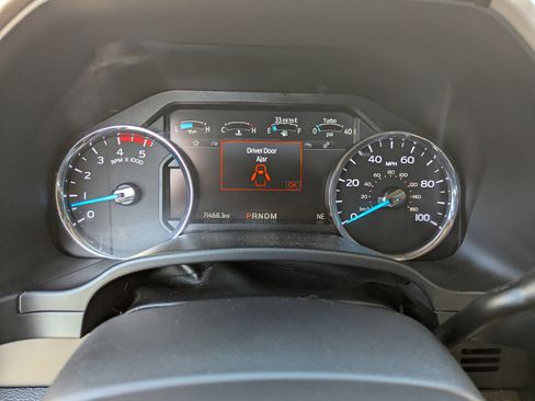 Used 2021 Ford F250 Lariat image 30