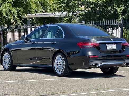 Used 2022 Mercedes-Benz E 350 Sedan image 6