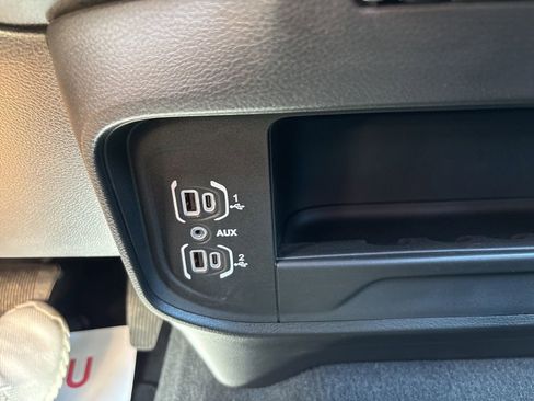 New 2025 RAM 2500 Tradesman image 37