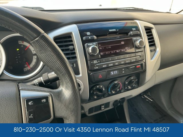 Used 2012 Toyota Tacoma 4x4 Double Cab w/ TRD Sport Pkg image 24