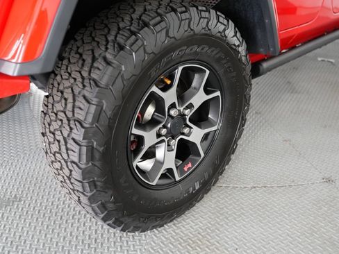 Used 2018 Jeep Wrangler Unlimited Rubicon AWD/4WD image 54