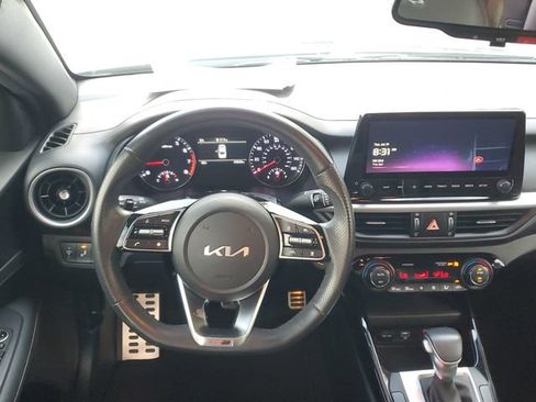 Certified 2024 Kia Forte GT-Line FWD image 11