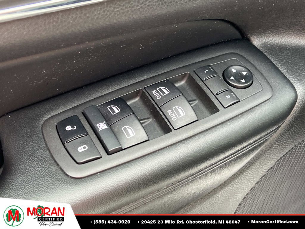 Used 2021 Jeep Grand Cherokee Limited AWD/4WD image 16