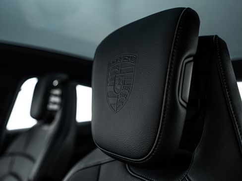 Certified 2024 Porsche Taycan image 22