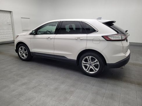 Used 2018 Ford Edge Titanium w/ Equipment Group 301A FWD image 3