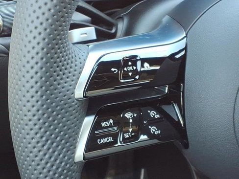 New 2026 Mercedes-Benz GLC 300 4MATIC image 9