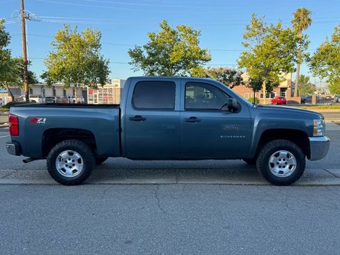 Used 2012 Chevrolet Silverado 1500 LT w/ All-Star Edition AWD/4WD image 8