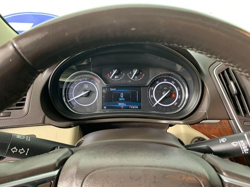 Used 2017 Buick Regal Premium w/ Driver Confidence Package #1 FWD image 22